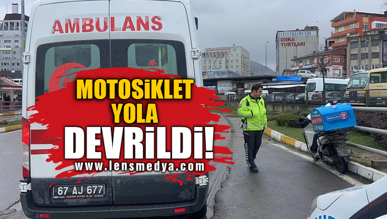MOTOSİKLET YOLA DEVRİLDİ!