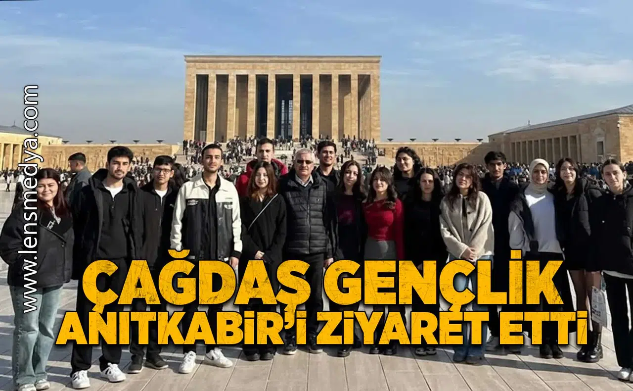 Çağdaş Gençlik Anıtkabir'i ziyaret etti!