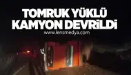 Tomruk Yüklü Kamyon Devrildi