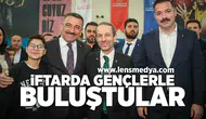 İftarda gençlerle buluştular!