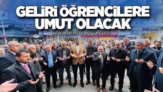 Hayır Çarşısı Kapılarını Açtı