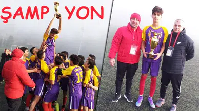 Şampiyonluk kupası Sarayspor'un ellerinde yükseldi