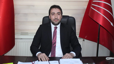 İstifa Etti...