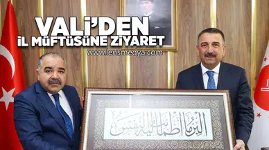 Vali Hacıbektaşıoğlu'ndan İl Müftüsü Demir'i makamında ziyaret etti