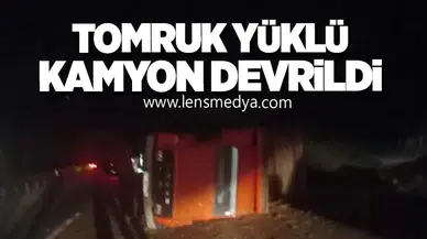 Tomruk Yüklü Kamyon Devrildi