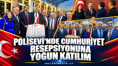 Polisevi’nde Cumhuriyet resepsiyonuna yoğun katılım