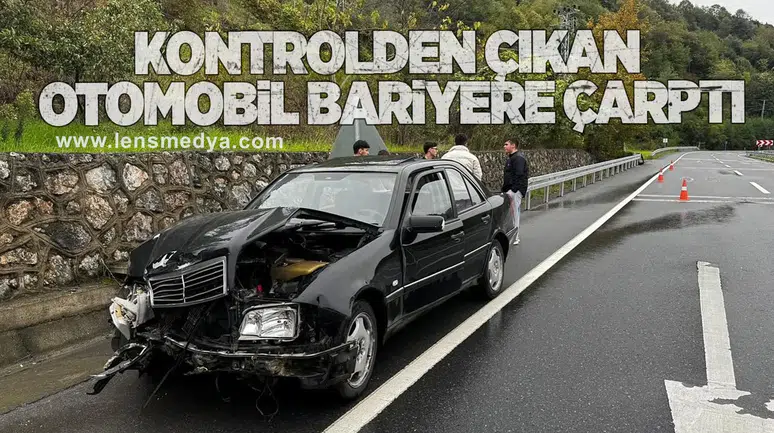 Kontrolden Çıkan Otomobil Bariyere Çarptı