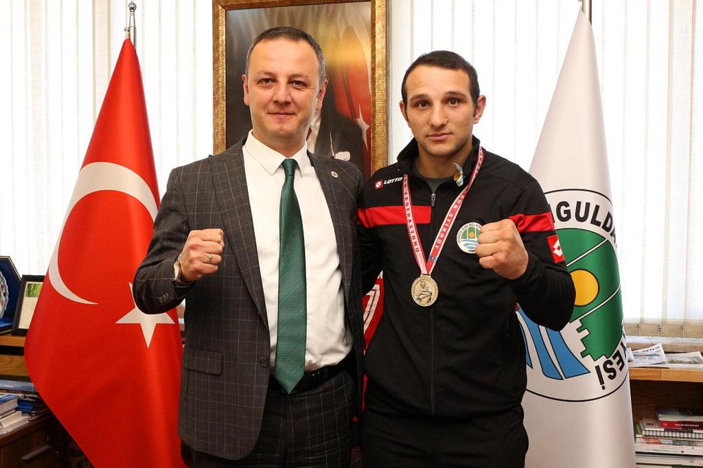 WhatsApp Image 2019 09 30 at 12.33.48 1024x682 - ŞAMPİYONLUK İLE DÖNDÜ