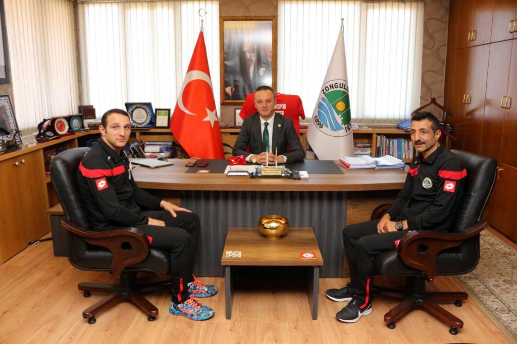 WhatsApp Image 2019 09 30 at 12.33.481 1024x682 - ŞAMPİYONLUK İLE DÖNDÜ