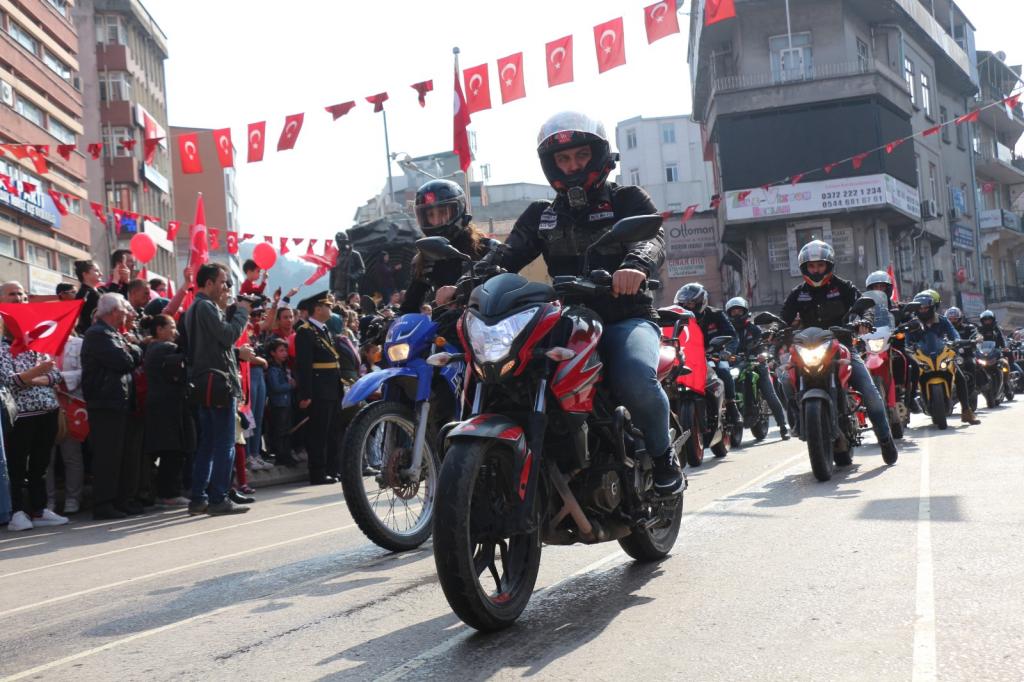 IMG 4001 1024x682 - ZONGULDAK'TA BAYRAM COŞKUSU