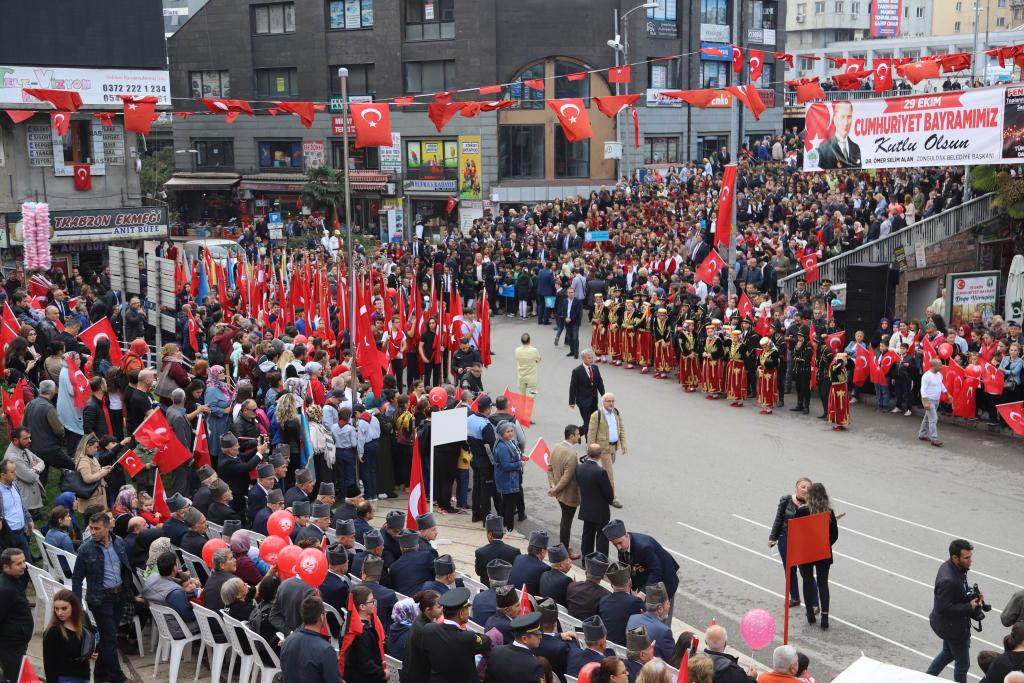 IMG 3832 1024x683 - ZONGULDAK'TA BAYRAM COŞKUSU