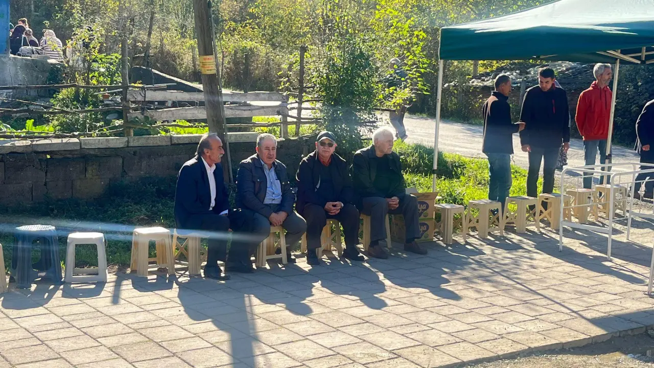 Fotoğraf açıklaması yok.