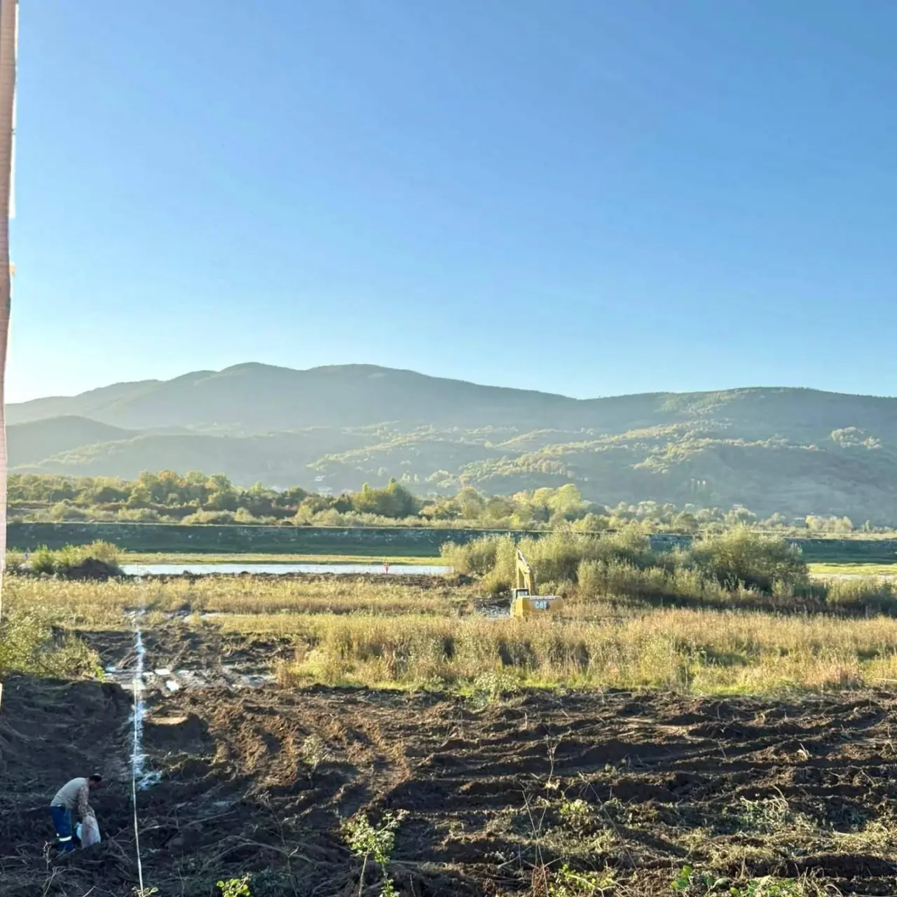 Fotoğraf açıklaması yok.