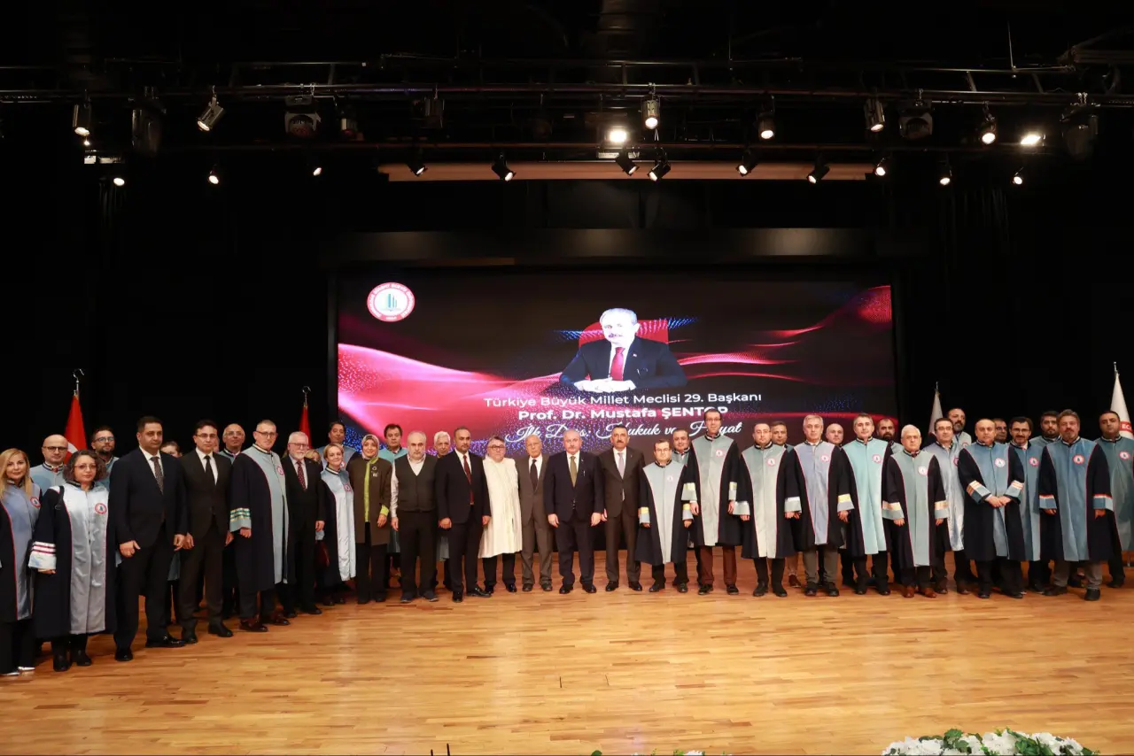 yazı görseli olabilir