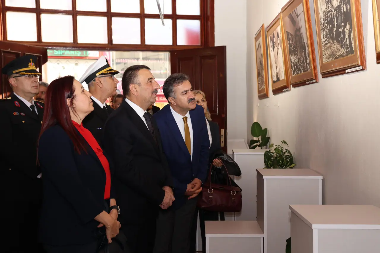 Fotoğraf açıklaması yok.