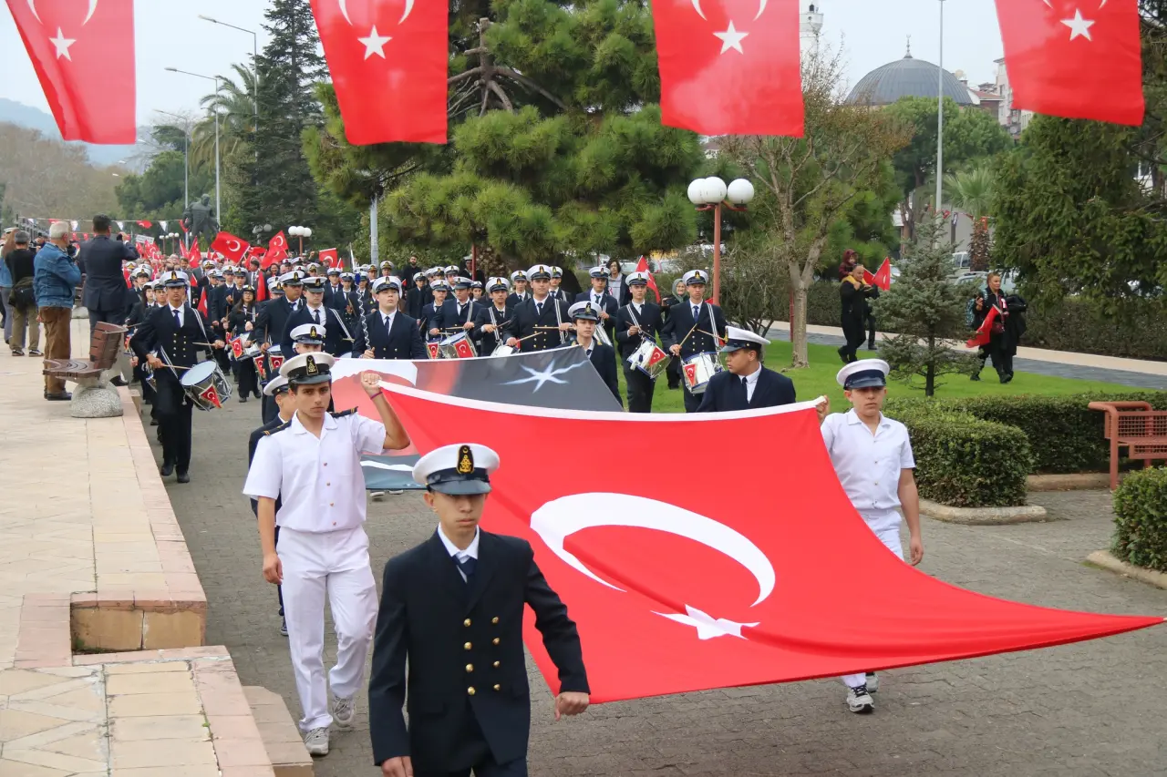Fotoğraf açıklaması yok.