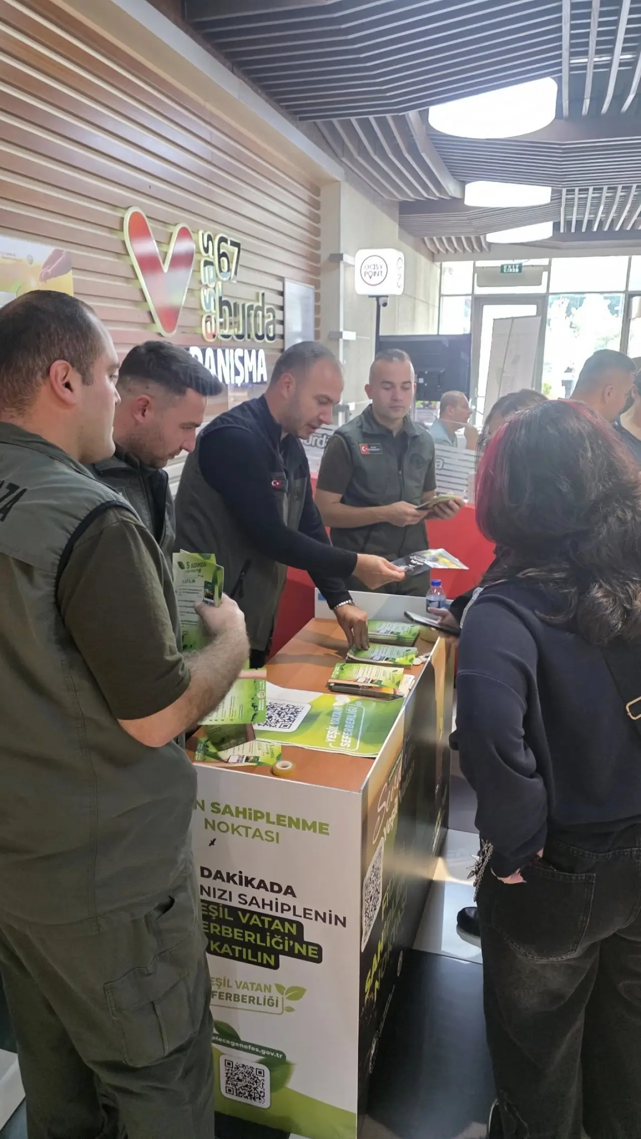 şunu diyen bir yazı '3 467 ผมเปี PANISMA S0BU0 LHK NOKTASI SAHIPLENME DAKİKADA NIZI NIZISAHİPLENİN FERBERLIGİ ) ILVATANT VATAN' görseli olabilir