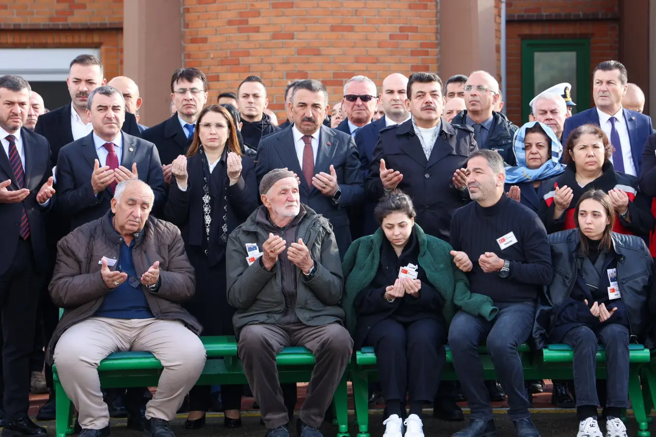 yazı görseli olabilir