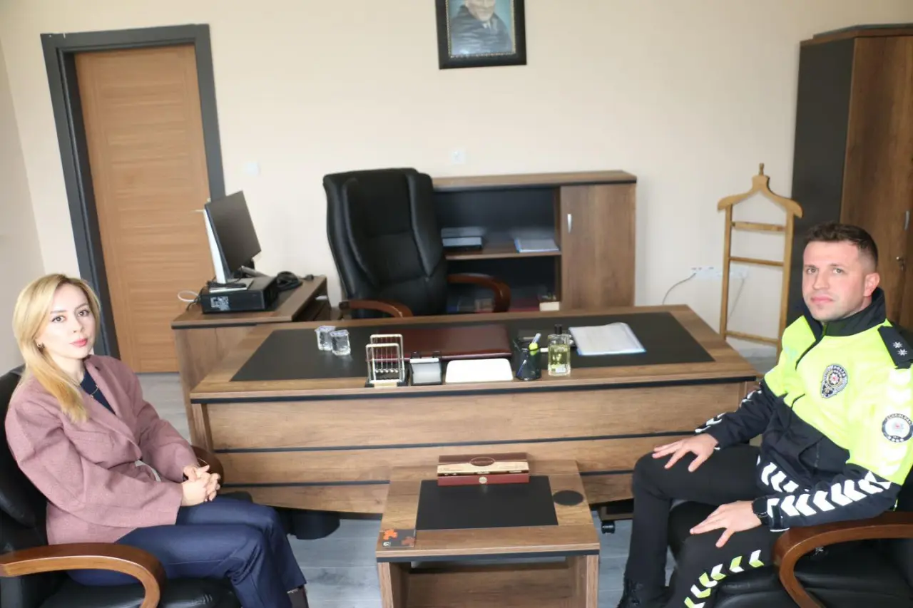 Fotoğraf açıklaması yok.