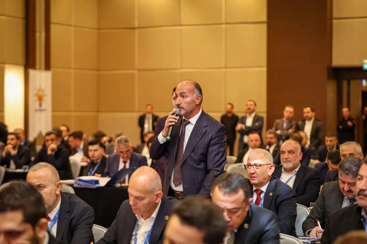 Fotoğraf açıklaması yok.