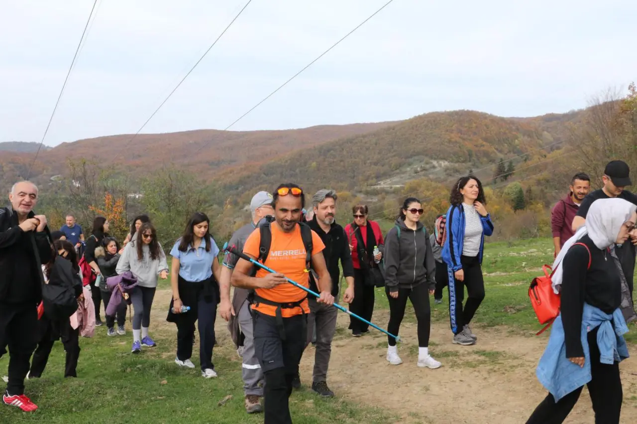 Fotoğraf açıklaması yok.