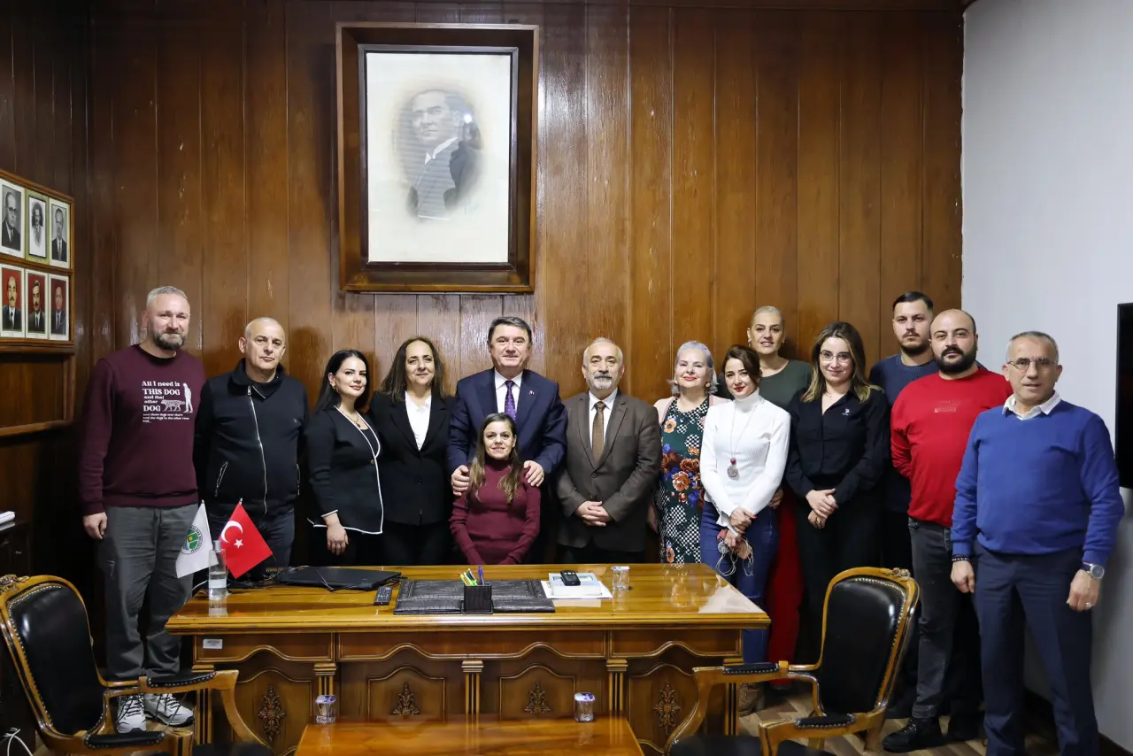 Fotoğraf açıklaması yok.