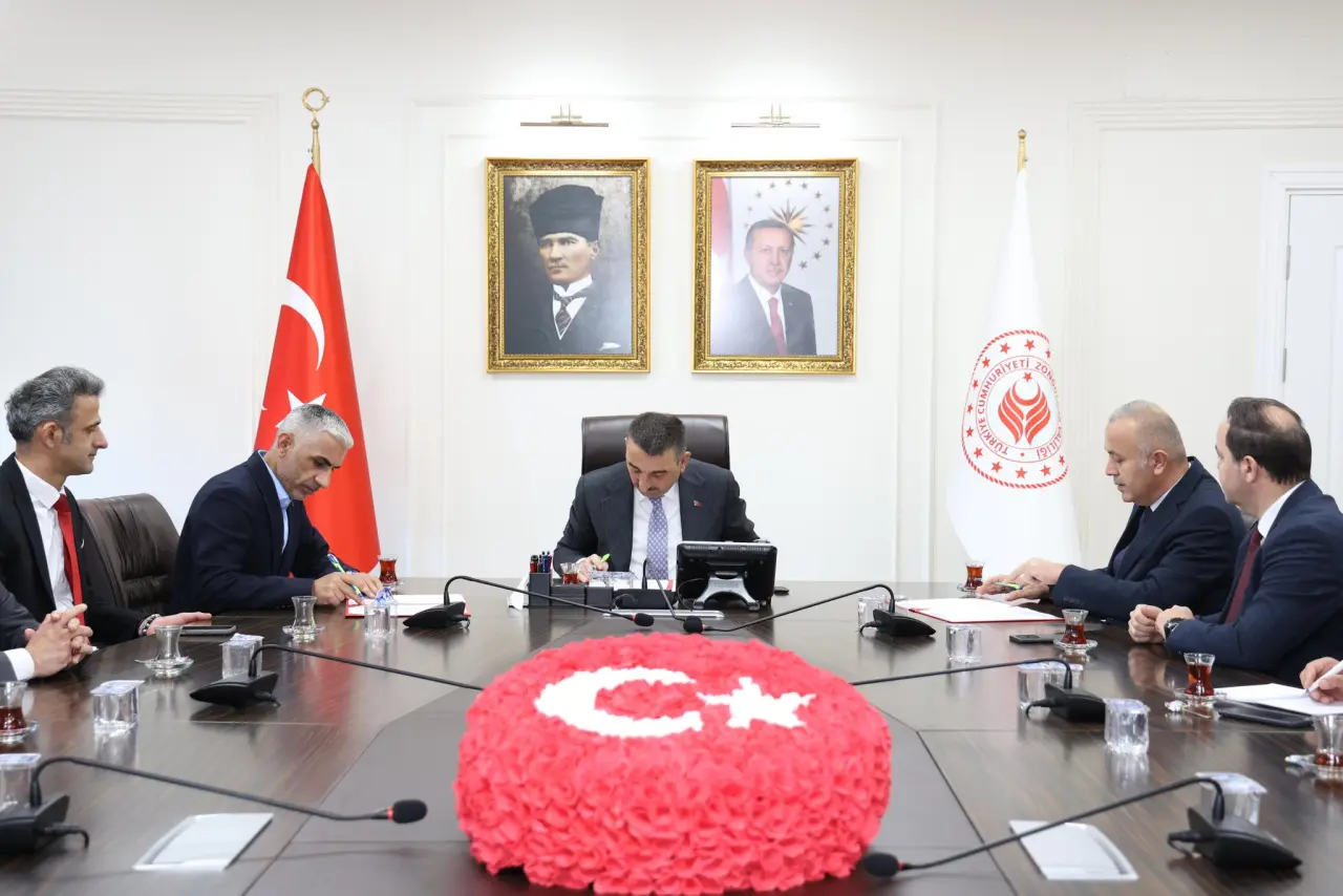 yazı görseli olabilir