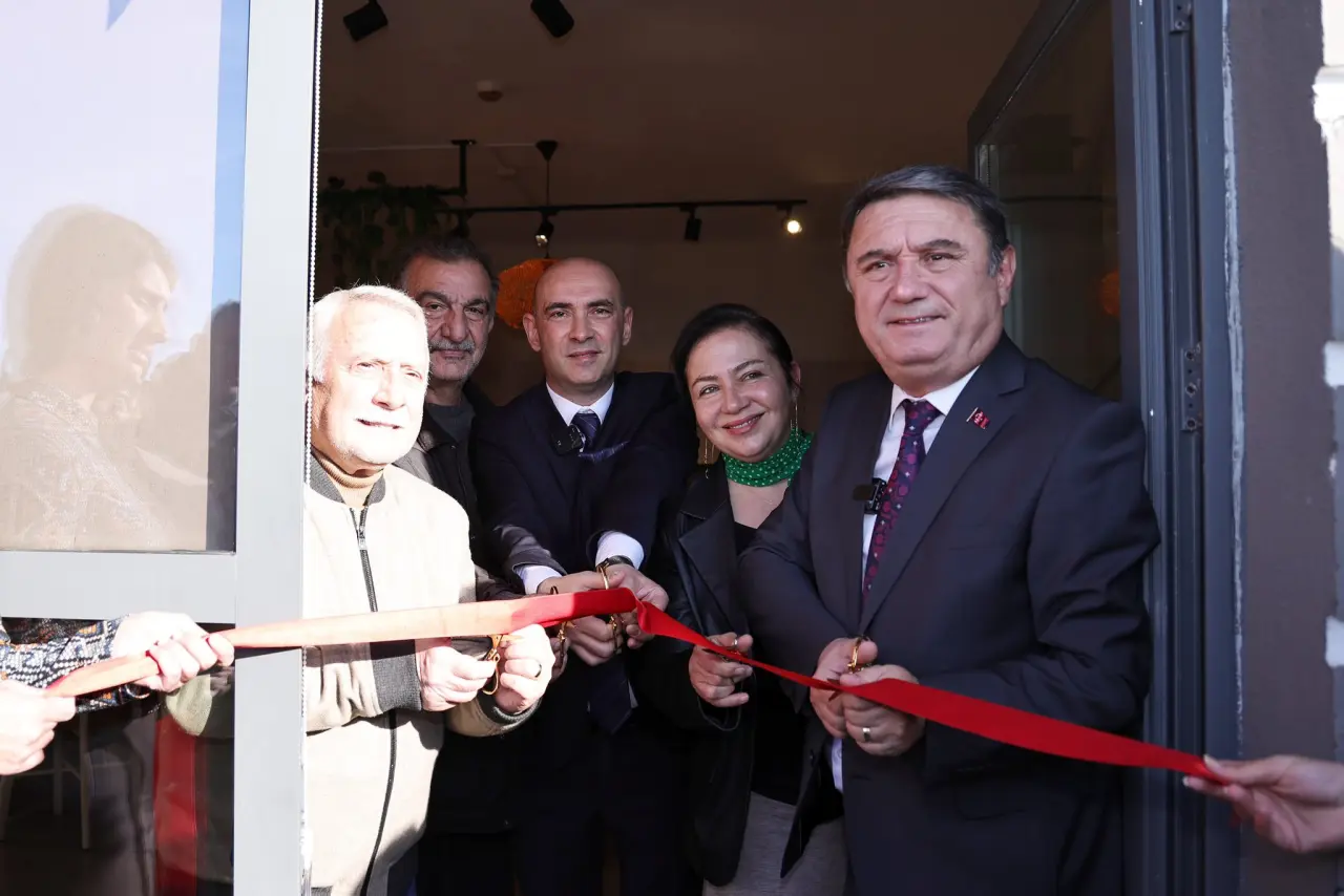 yazı görseli olabilir