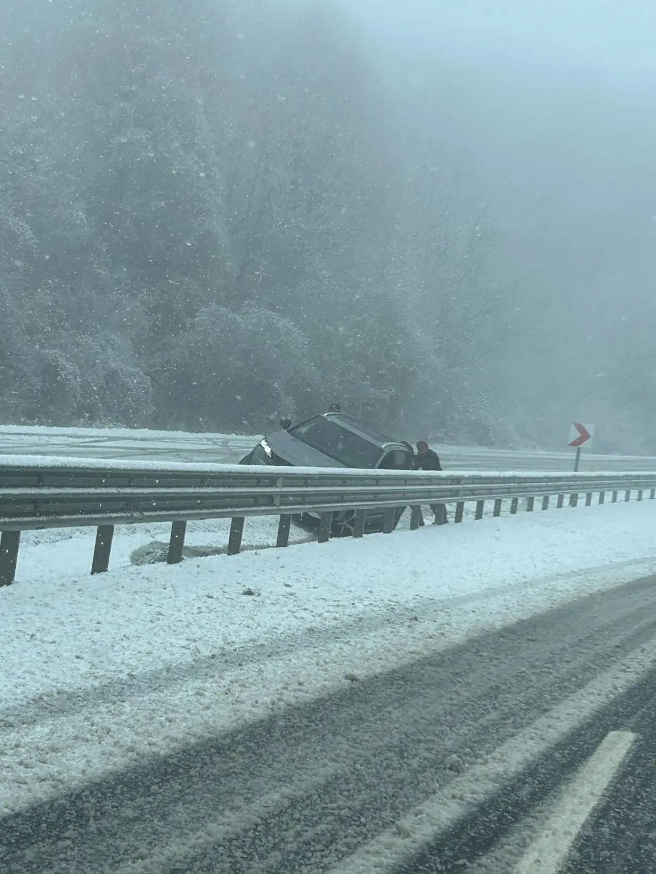 sis ve yol görseli olabilir