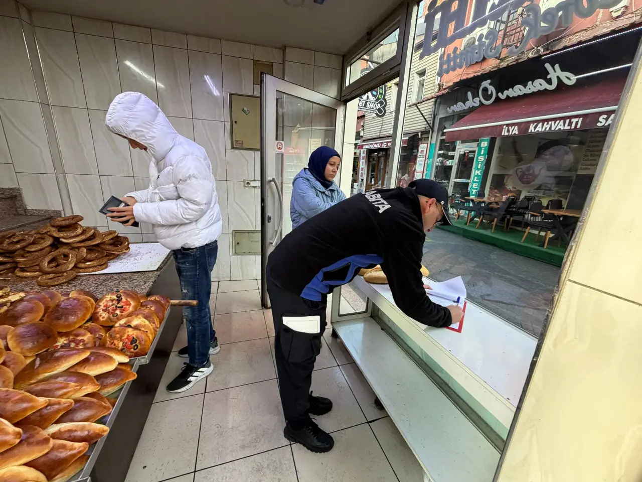 yazı görseli olabilir