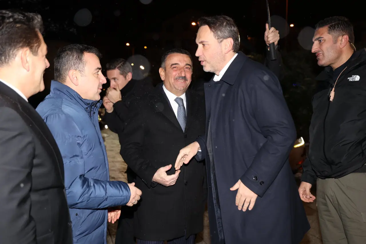 Fotoğraf açıklaması yok.