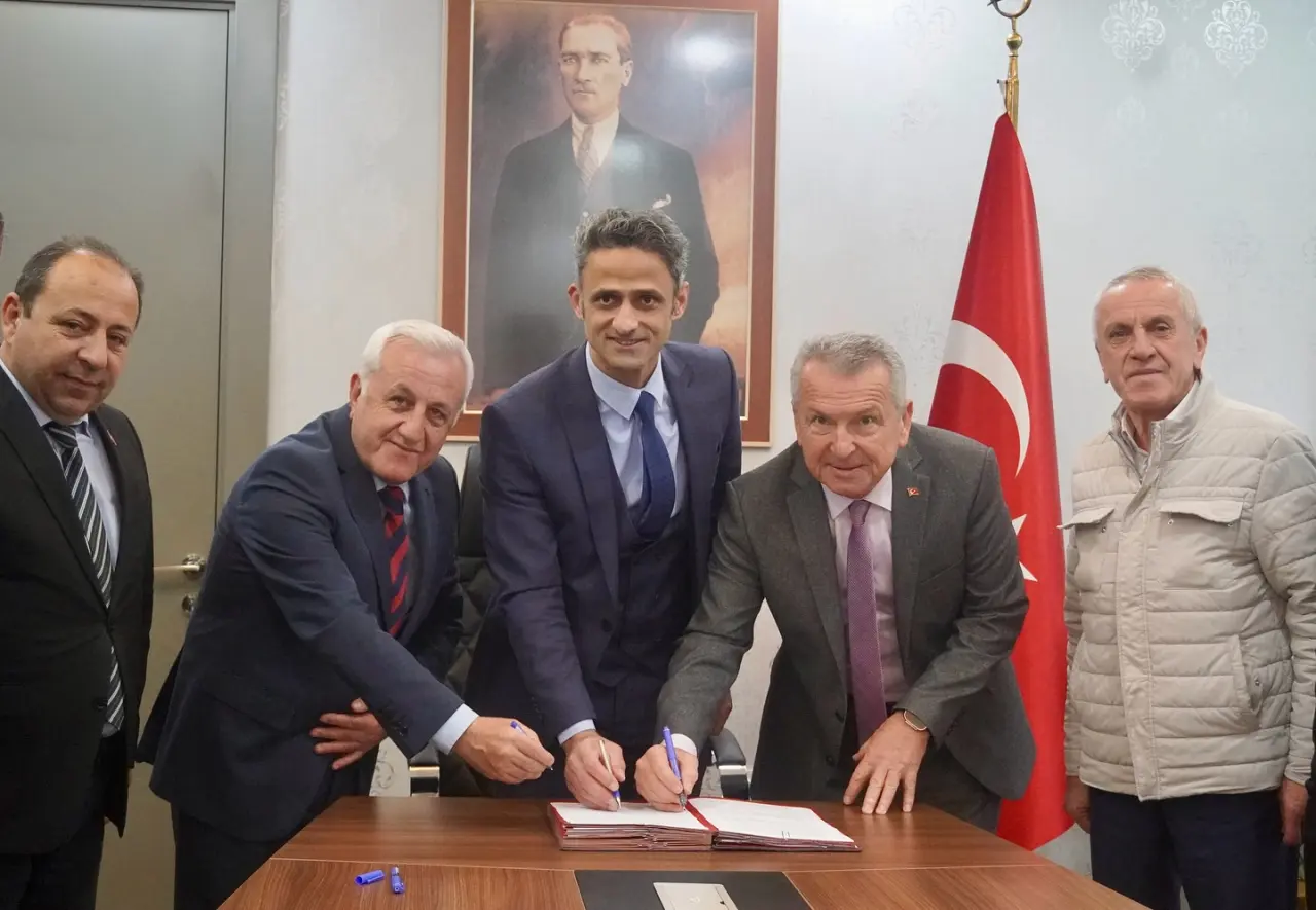 Fotoğraf açıklaması yok.