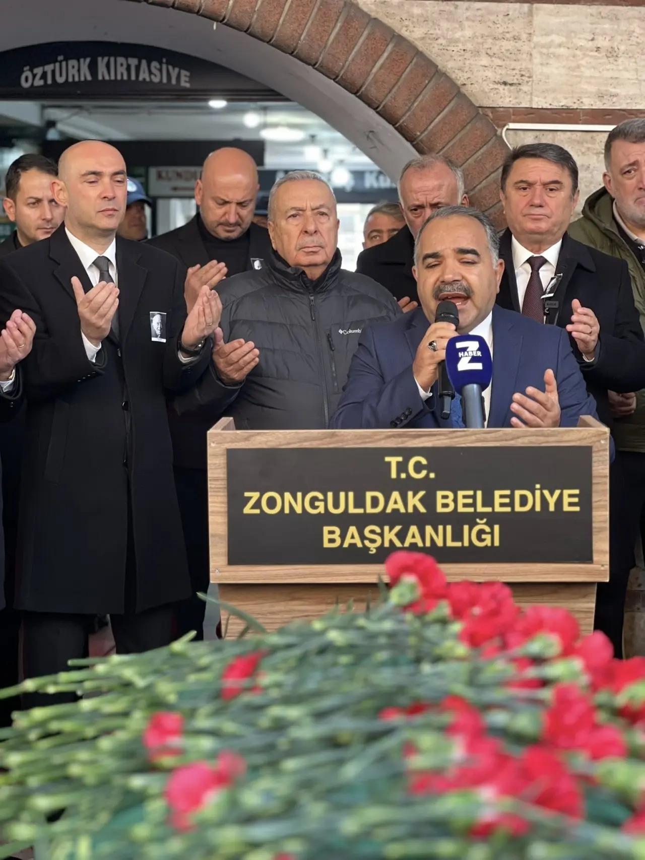 şunu diyen bir yazı 'T.C. ZONGULDAK BELEDİYE BAŞKANLIĞI' görseli olabilir