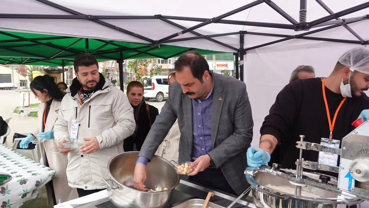 Fotoğraf açıklaması yok.