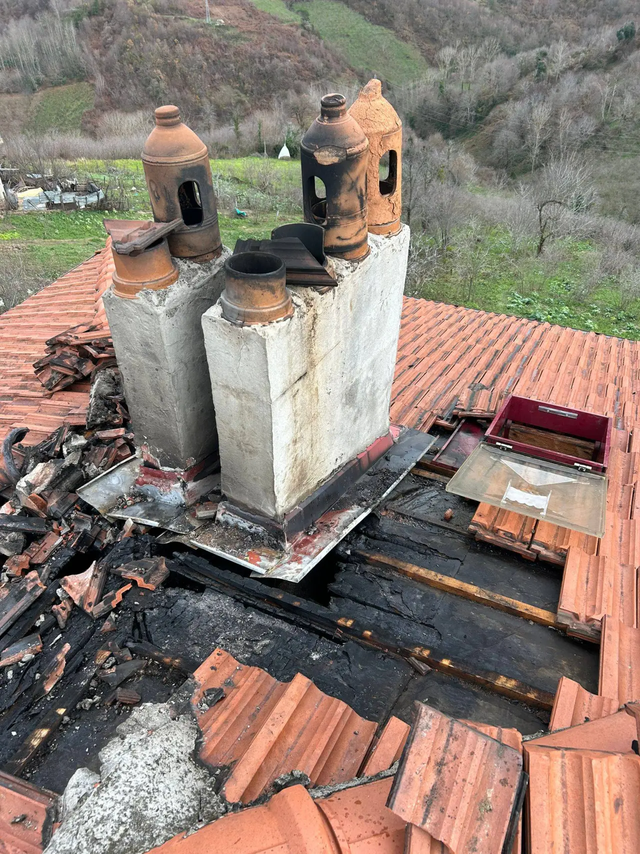 Fotoğraf açıklaması yok.