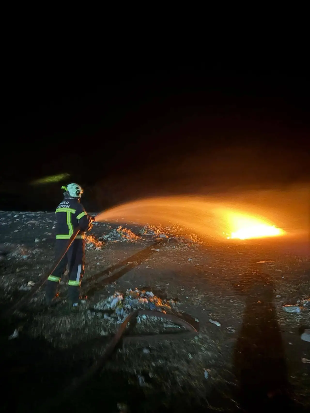 ateş ve dökümhane görseli olabilir