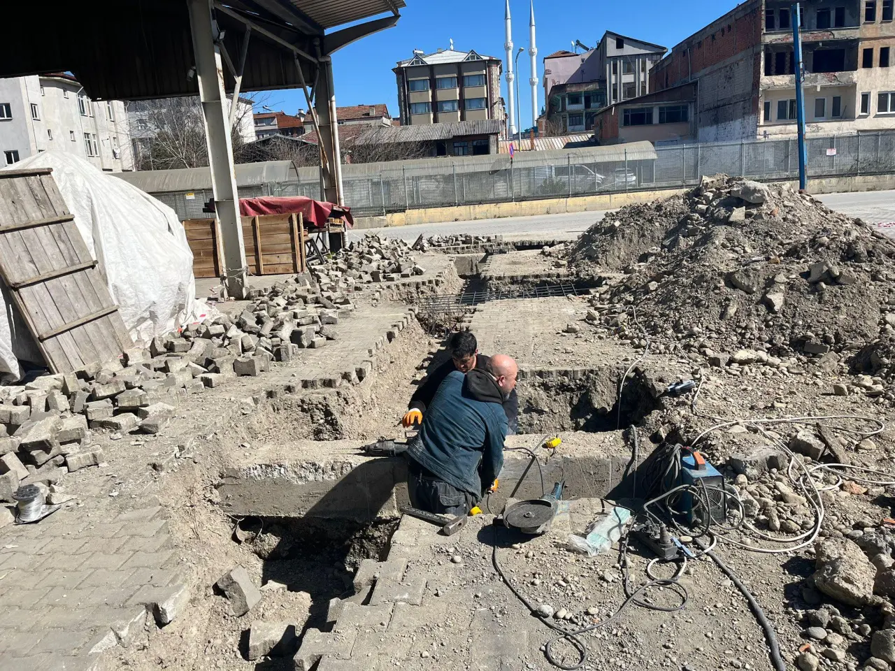 Fotoğraf açıklaması yok.