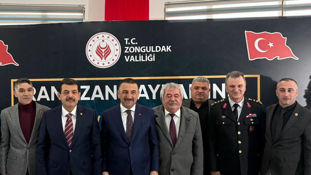 şunu diyen bir yazı 'T.C. ZONGULDAK VALİLİĞİ RANZANGAYCTEN AN ZAN RANSZAN ZANGAY AY AYNEN IEN IN' görseli olabilir