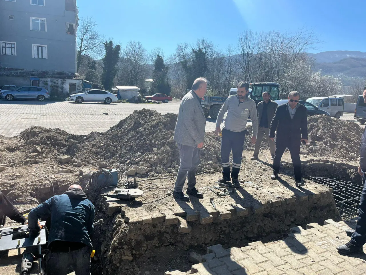 Fotoğraf açıklaması yok.