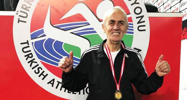 71 yaşında Türkiye Şampiyonu oldu