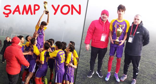 Şampiyonluk kupası Sarayspor’un ellerinde yükseldi